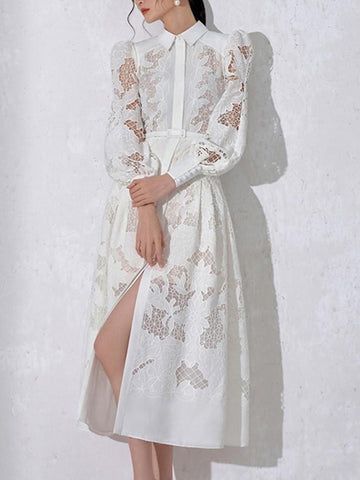 Woochic robe mi-longue à revers manches lanterne trapèze fendue brodées découpes blanc S